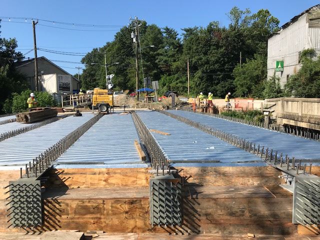 Centreville - Old Mill Stream bridge taking shape