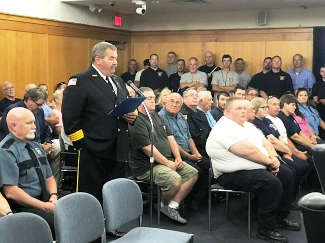 Bill Faust and room full of first responders WEBSIZE